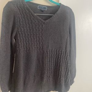 Charcoal Long Sleeve Sweater Women’s Medium Soft not picky